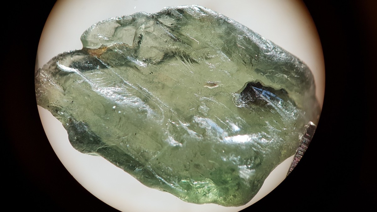 PIERRE PRÉCIEUSE SAPHIR JAUNE NATUREL DE 0,34 CT DE MADAGASCAR