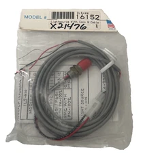 TRI-TRONICS ILS-HH LIGHT SOURCE WITH CONNECTOR & CABLE 16152