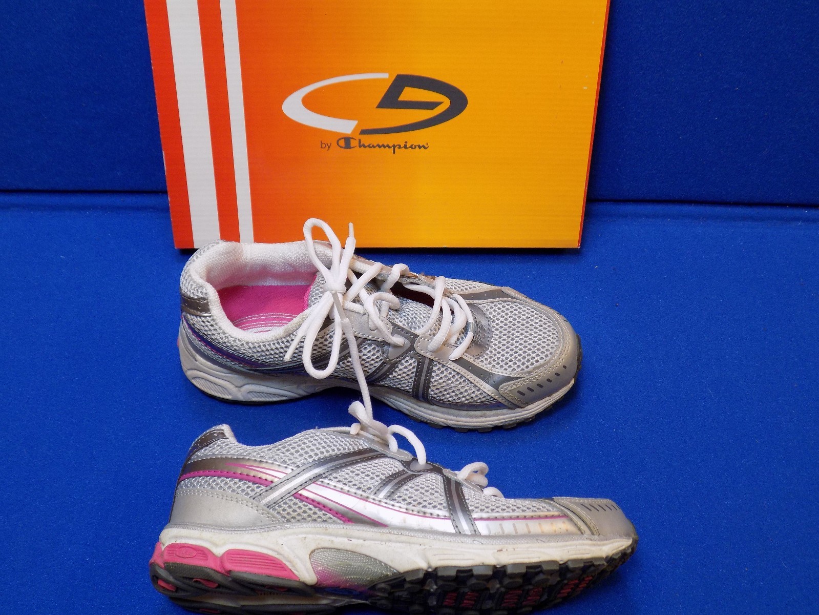 champion white running shoes