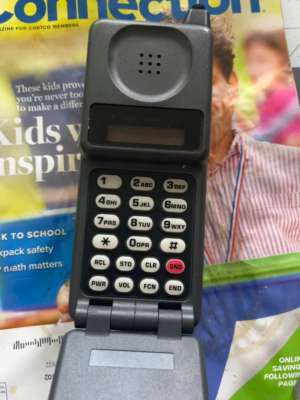 鉄道用携帯電話機　DMー550 鉄道用携帯電話機 DMー550 鉄道用携帯電話機 DMー550 鉄道用携帯電話機