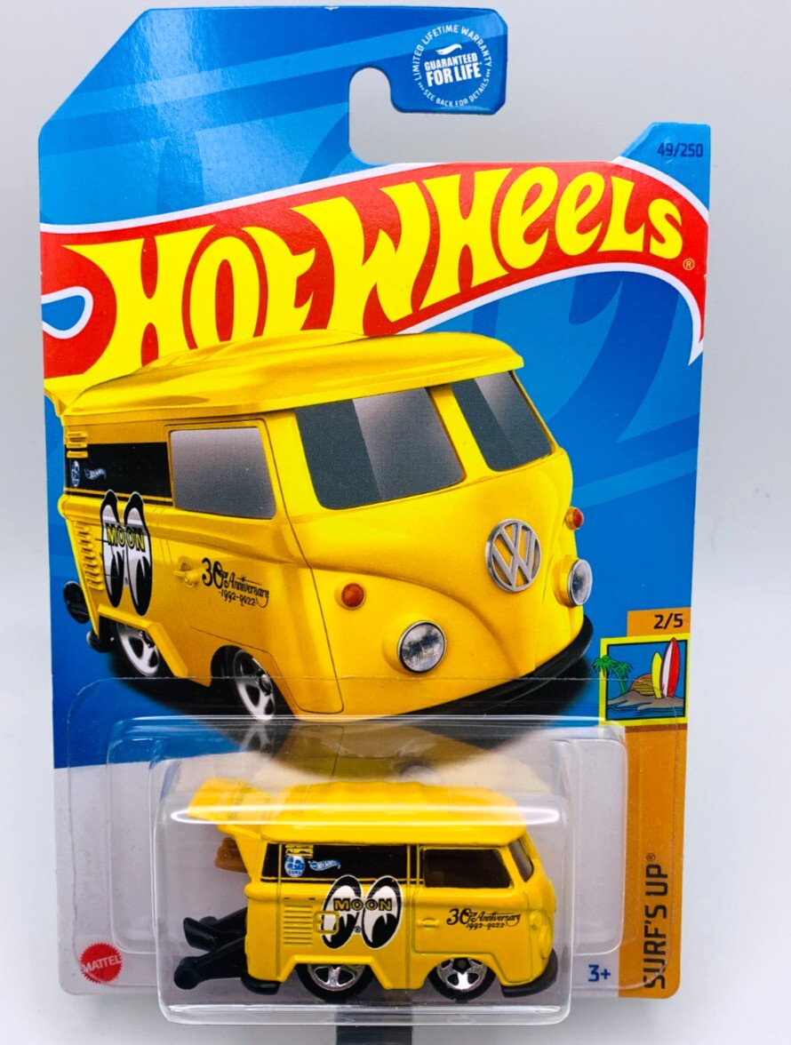 Hot Wheels 2023 Surf's Up Kool Kombi - Moon's Eyes Van Yellow NEW HKJ33