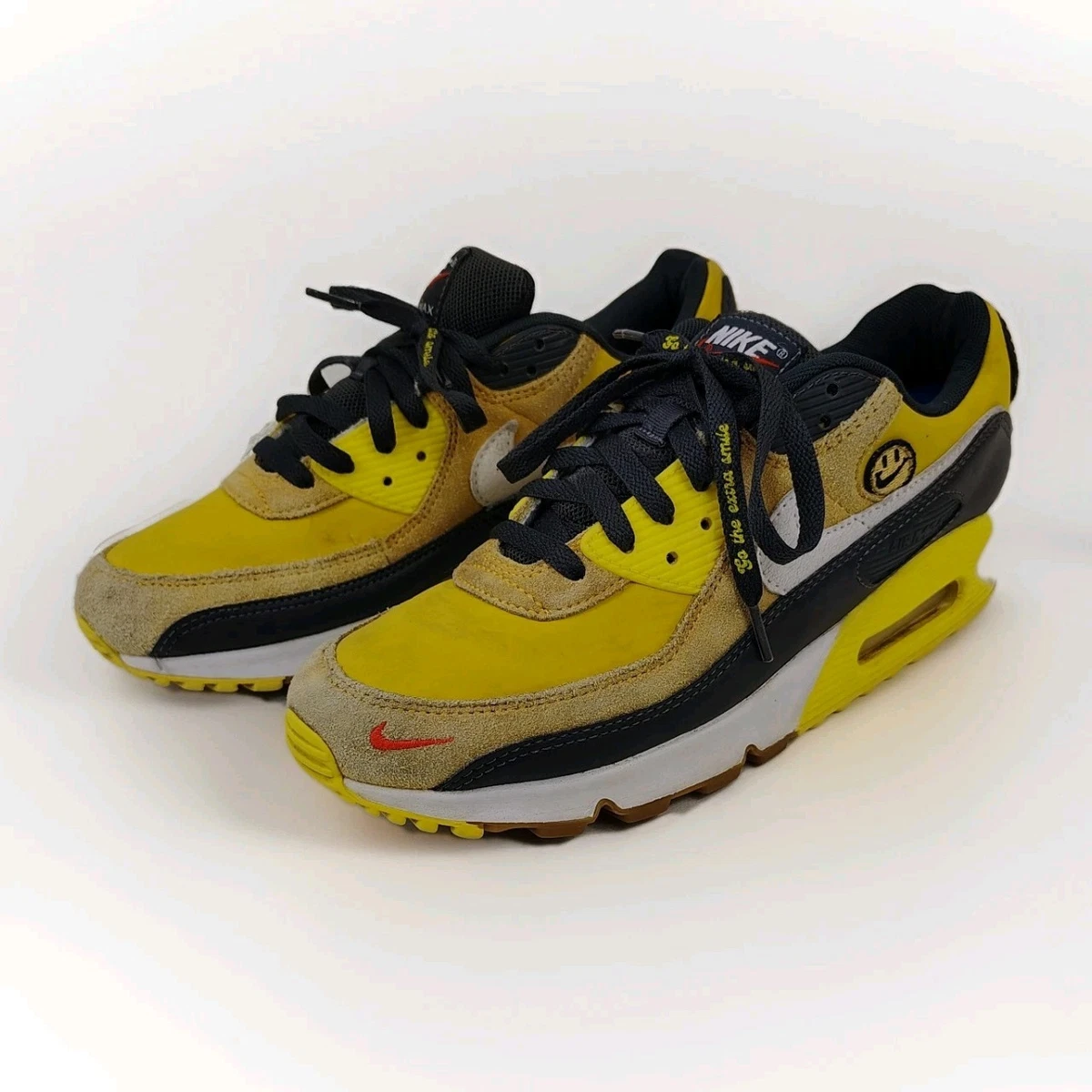 Nike Go the Extra Smile Air Max Size 9/8.5 Mismatched Pair Nike Air Max 90 SE Go The Extra Smile | eBay main image 2