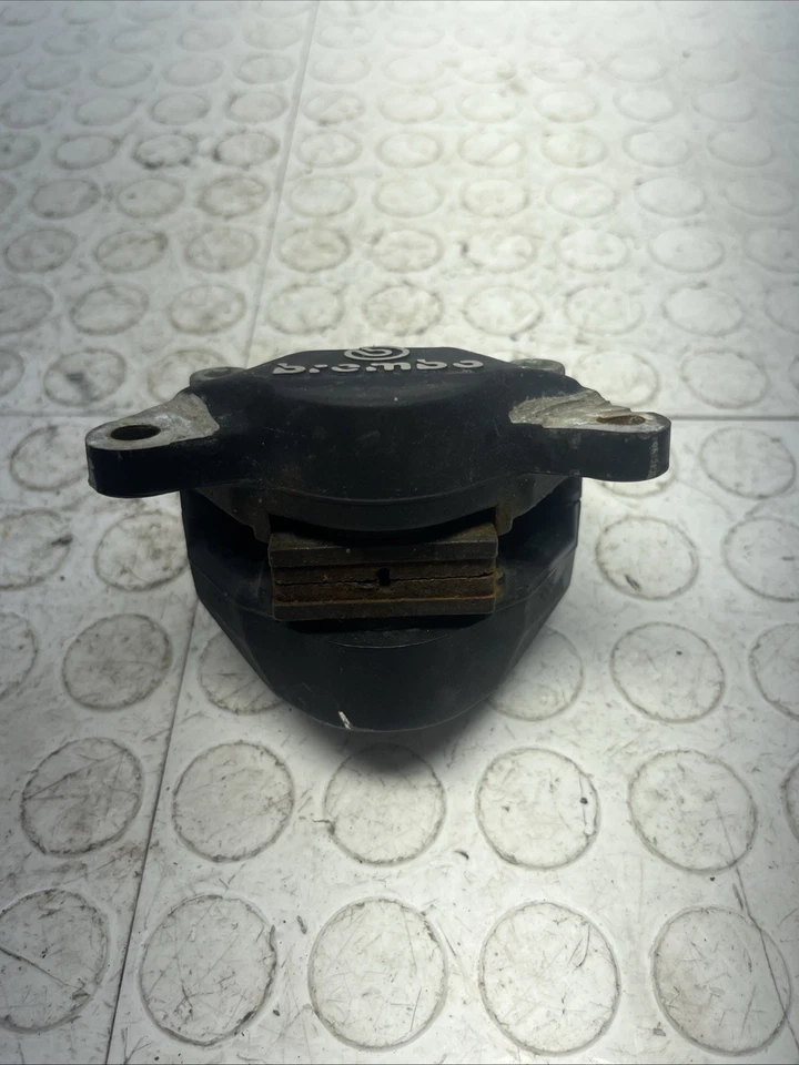 Pinça de freio traseira Ducati 900SS 750SS Brembo fabricante de equipamento original - Imagem 2 de 4