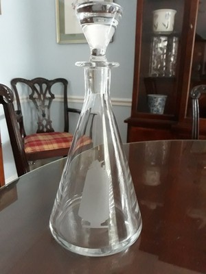 Vintage Sandeman THE DON White Silhouette Etched Logo Glass Decanter Carafe