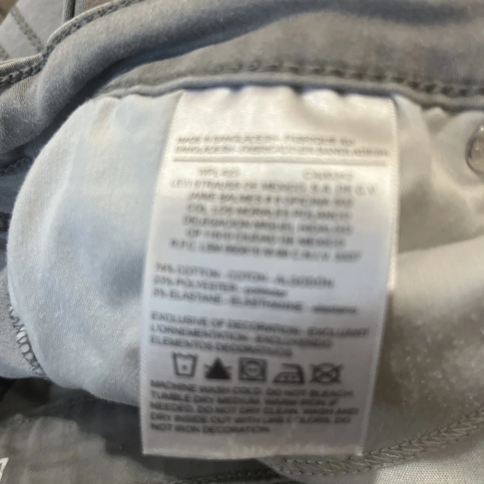 Pantalones de mezclilla para mujer Denizen Levi's talla 12 (32x25) real) gris tiro alto ajustados al tobillo Foto 4 de 4