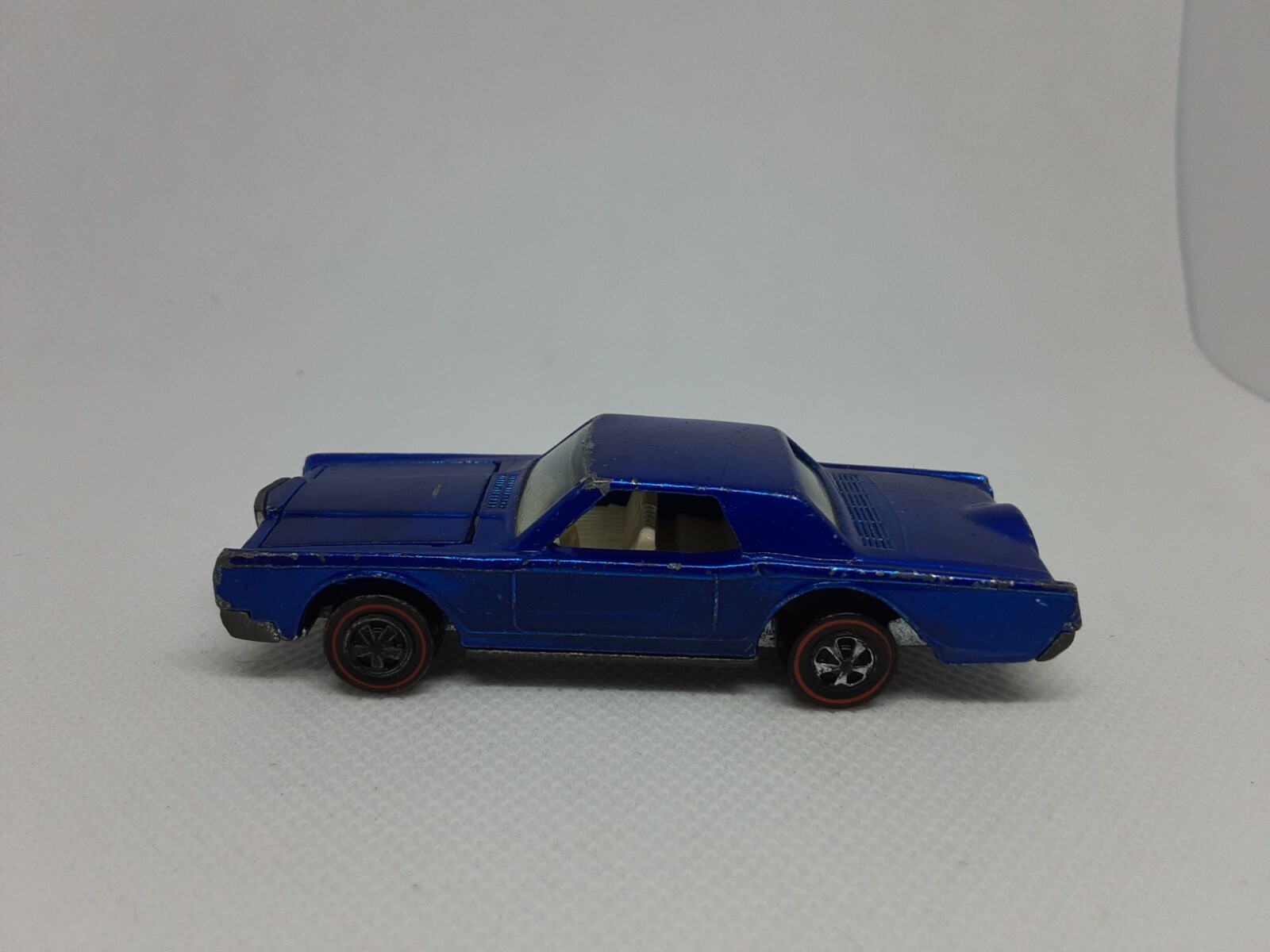 Picture 2 of 10