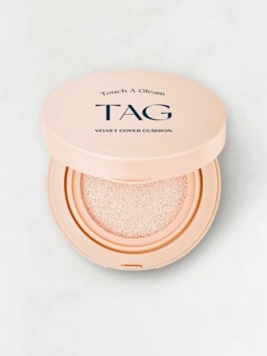 Tag Velvet Cover Cushion 01 Pale Light SPF 50+, PA+++  Foundation