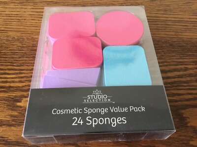 Studio Selection Package of 24 Beauty Spinges Brand New Multi-Color Applicator