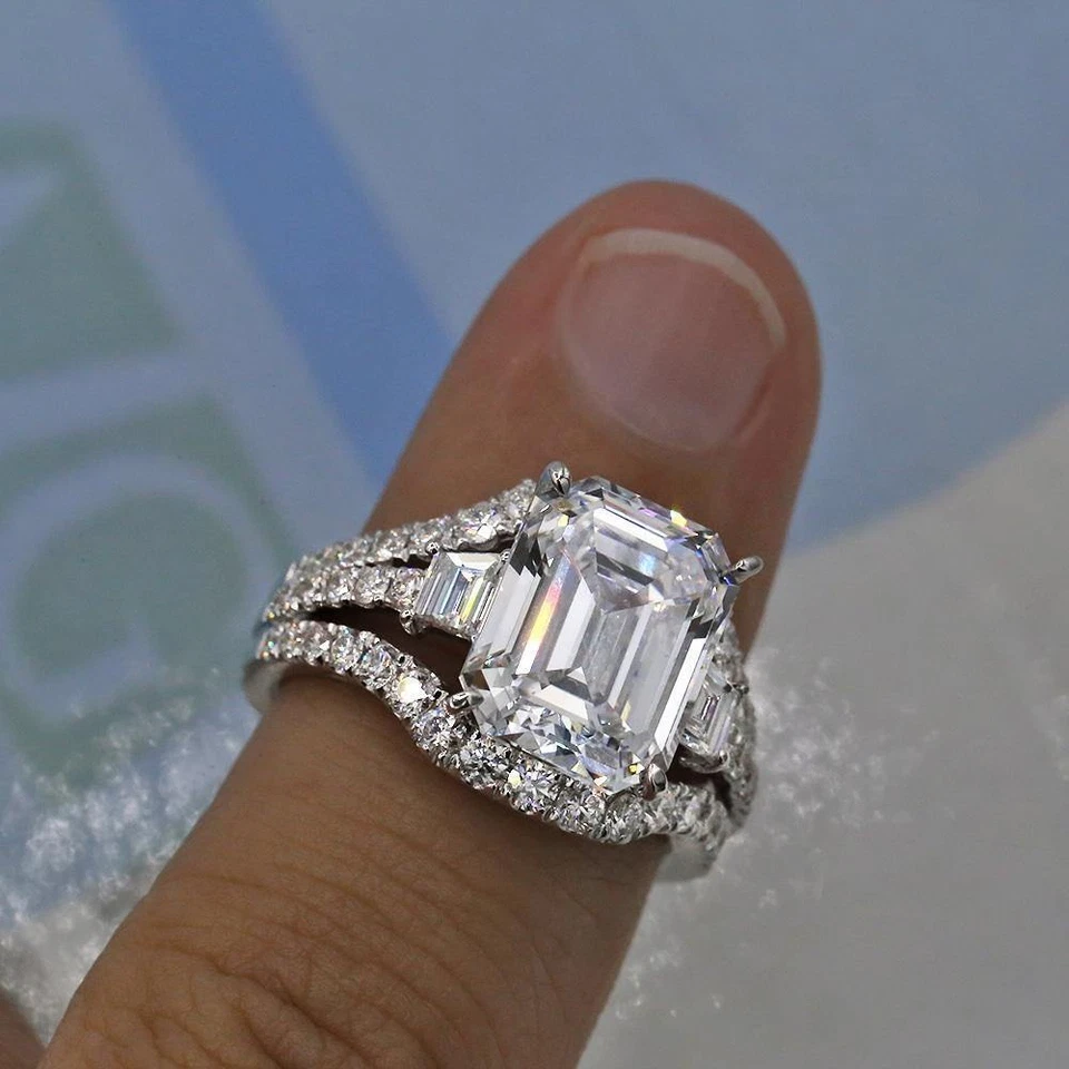 4.00 CT White Emerald Cut CZ Women's Wedding Bridal Ring Set In Solid 925 Silver - Image 3 of 4