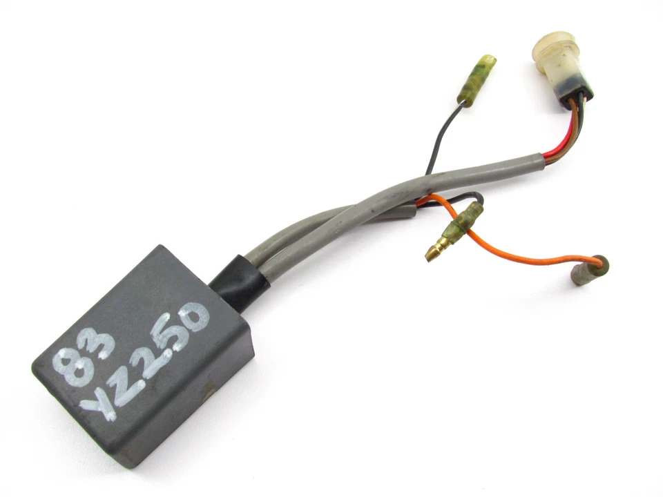 1983 YAMAHA 83 YZ250 YZ 250 YZ250K 24Y - CDI UNIT ASSY. 24Y-10 Foto 3 de 4