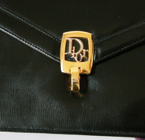 Christian Dior Vintage Black Leather shoulder bag and pouch - Picture 8 of 15