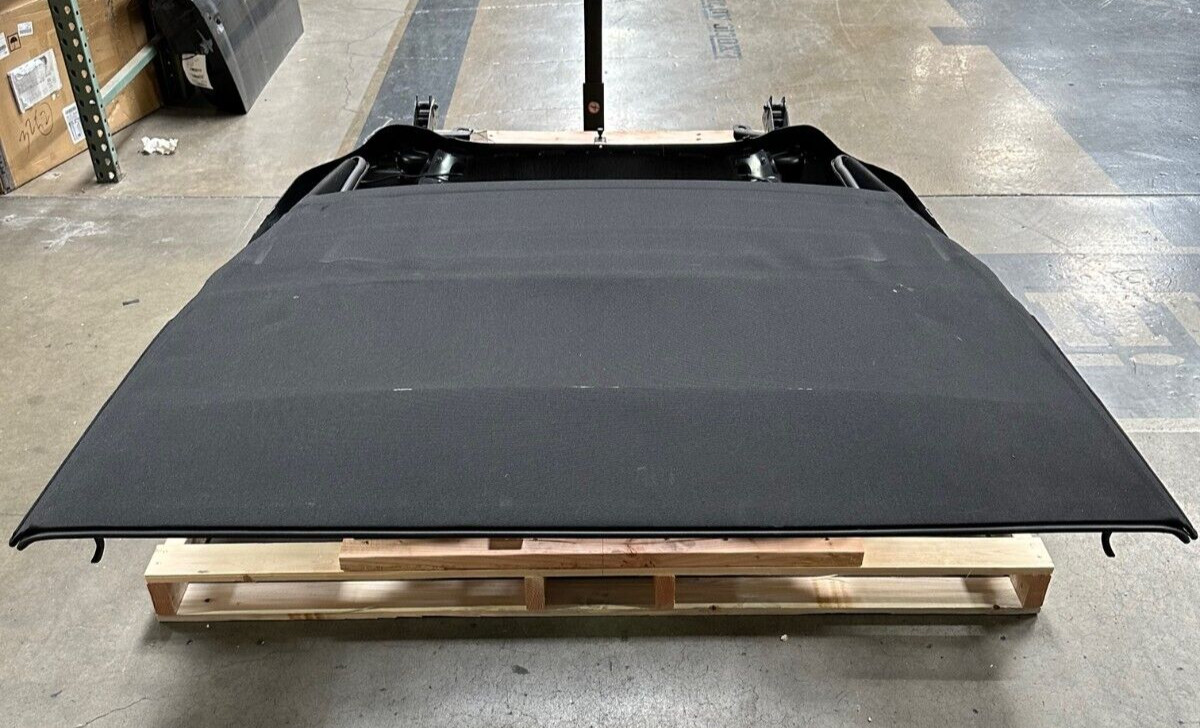 Lamborghini Huracan, Convertible Top Roof Assembly, Black, Used, P/N 4T7871011