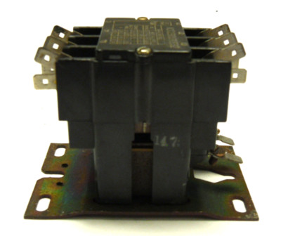 ARROW HART ACC230U30ES2 CONTACTOR 3 POLE 35A 600V MODEL A