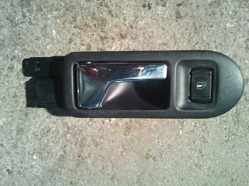 VW Golf 4 IV 1.4 5 Türgriff Griff Tür innen vorne rechts