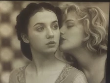 3##Photo negative film - Kissing women - Lesbian couple - Love - Kiss