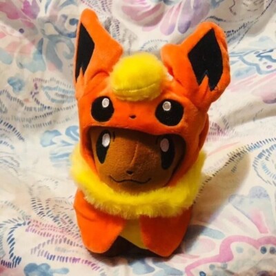 NEW Pokemon Flareon Eevee Evolution Kid Poncho Nintendo Game Anime 8in Doll Toy