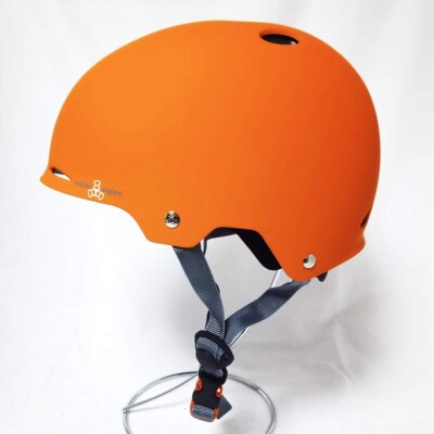 トリプルエイト GOTHAM HELMET ORANGE RUBBER L/XL TRIPLE EIGHT GOTHAM HELMET ORANGE RUBBER : L/XL (23.25-24 in