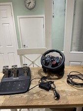 Logitech G29 Racing Steering Wheel & Pedals PC/PlayStation