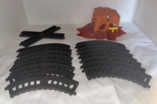 Thomas  Friends Trackmaster Blast Tunnel  17 Pieces Of Track