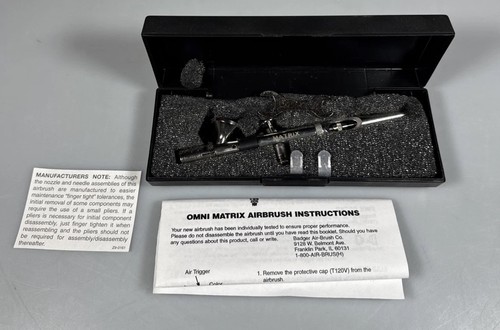 Thayer & Chandler OMNI Matrix Airbrush w/ Case – Side Feed