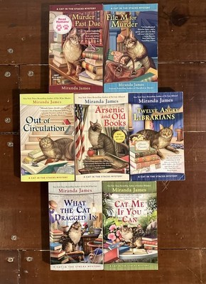 Cat in the Stacks Mystery Lot - Miranda James - 7 Paperbacks, Cozy