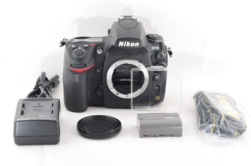 US duty paid only 5468 shots Nikon D700 12.1 MP Black Digital SLR camera body - Image 3 of 4