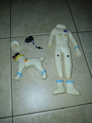 1960s Gilbert Moon Mcdare Space Suit And Space Mutt Set - Picture 1 of 7