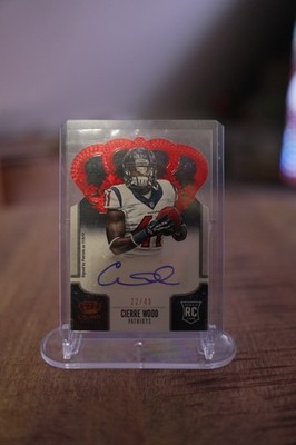 2013 Panini Crown Royale - #120 Cierre Wood (RC) Autograph Red /49 - Patriots