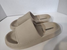 CUSHIONAIRE Slides for Women Comfortable Slip On Slippers Size 10