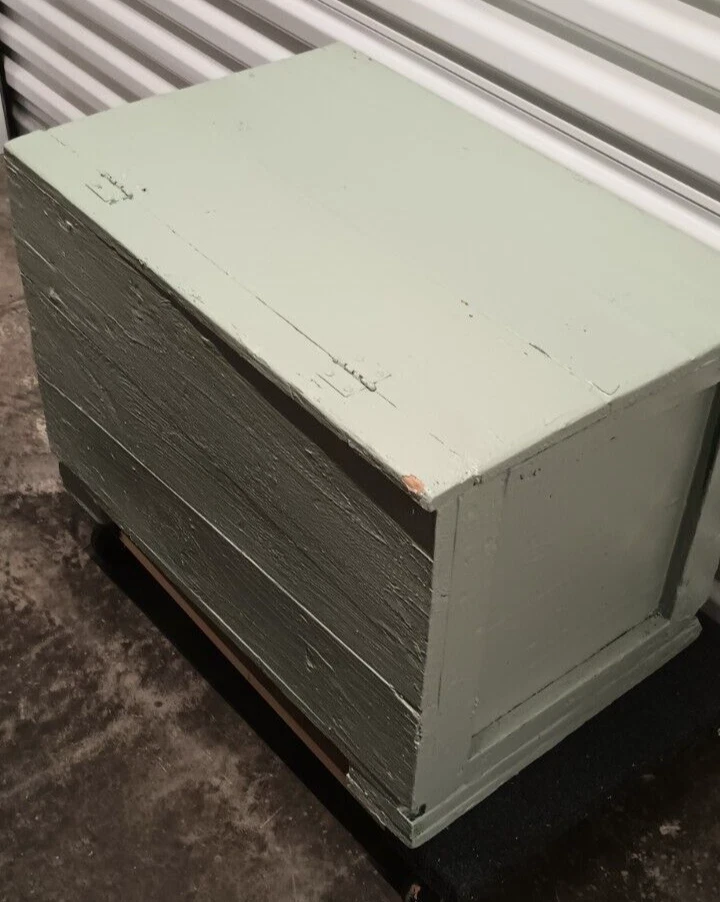 Primitive Chest Crate Storage Box Wooden Trunk Mint Green Hinged PICK UP ONLY - Image 4 of 4