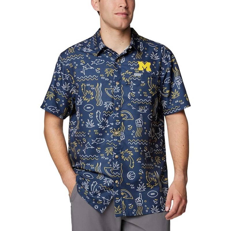 Columbia PFG NCAA Michigan Wolverines Super Slack Tide Omni-Wick SuperFan Shirt