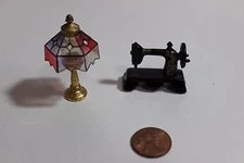 Mini Doll house room Furniture accessory Die Cast Sewing Machine Tiffany Lamp