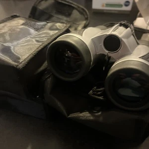 binoculars 4x30
