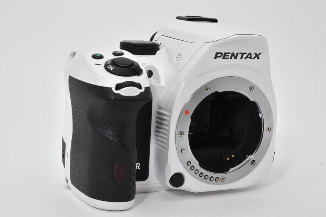 Excellent ] Pentax K-30 16.28 MP Digital SLR Camera White w