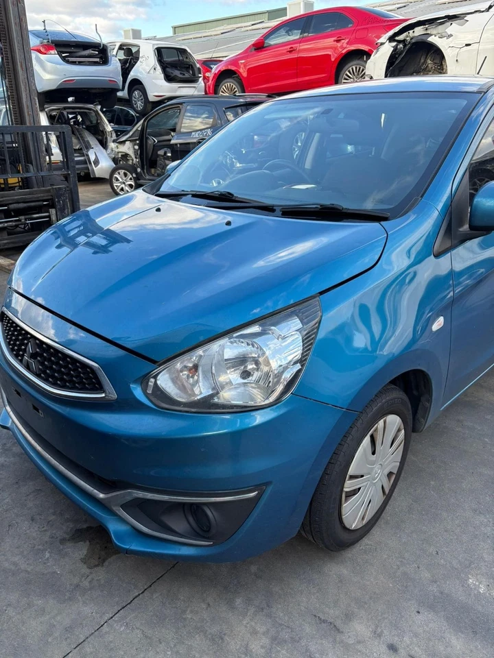 MITSUBISHI MIRAGE LA-LB 12/2012-12/2024 LEFT FRONT SEAT CLOTH HATCHBACK ES/SPORT - image 3 of 4