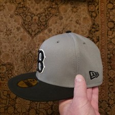 BOSTON RED SOX Hat New Era 59FIFTY Fitted Cap Size 7 1/8 GUARANTEED AUTHENTIC