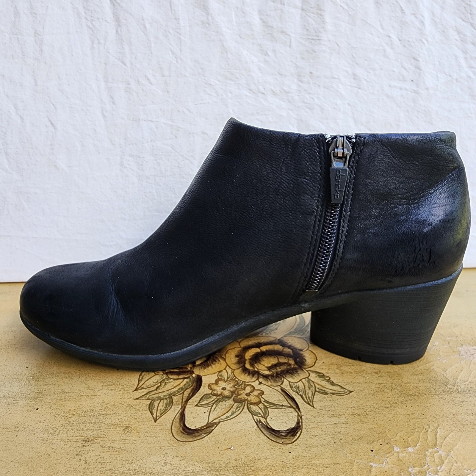 Dansko Raina EU 37 US 6.5 to 7 Black Leather Block Heel Ankle Boots Minimalist image 3