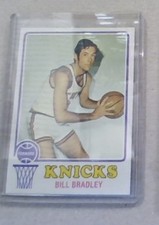 1973-74 Topps - Bill Bradley #82