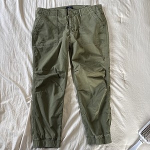 American Eagle Cargo Pants Green Stretch Sz 14 NWOT