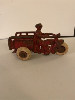 Vintage 1930s Hubley Cast Iron Red Crash Car Motorcycle w/ Driver . Nice piece. 
