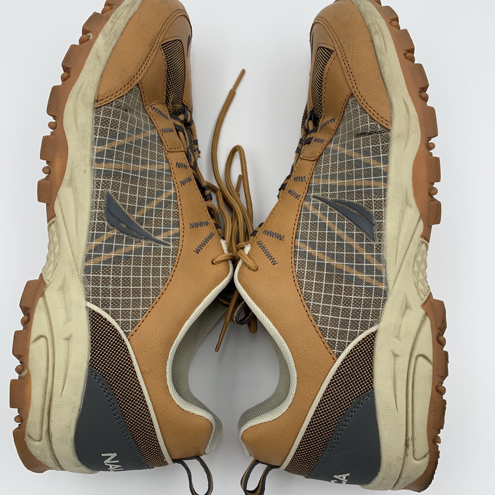 Mens Low Hiking Shoes Size 13 Nautica Yuri Gem