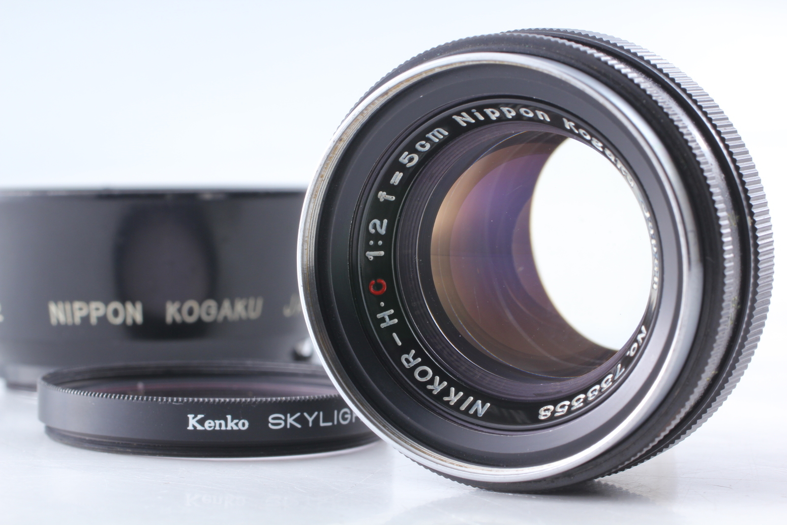 Near Mint Nikon Nikkor-H.C 50mm F2 Lens with Hood from Japan