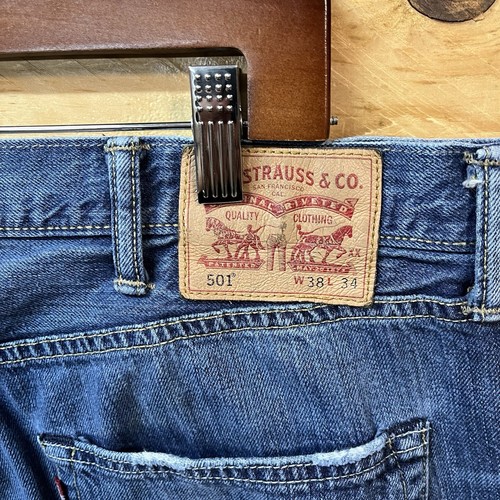 Levis 501 Button Fly Blue Jeans Straight Leg Denim Size 38 Traditional Classic - Picture 5 of 12