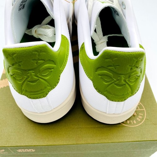 White adidas Originals Stan Smith X Star Wars Yoda Trainers - Get The Label