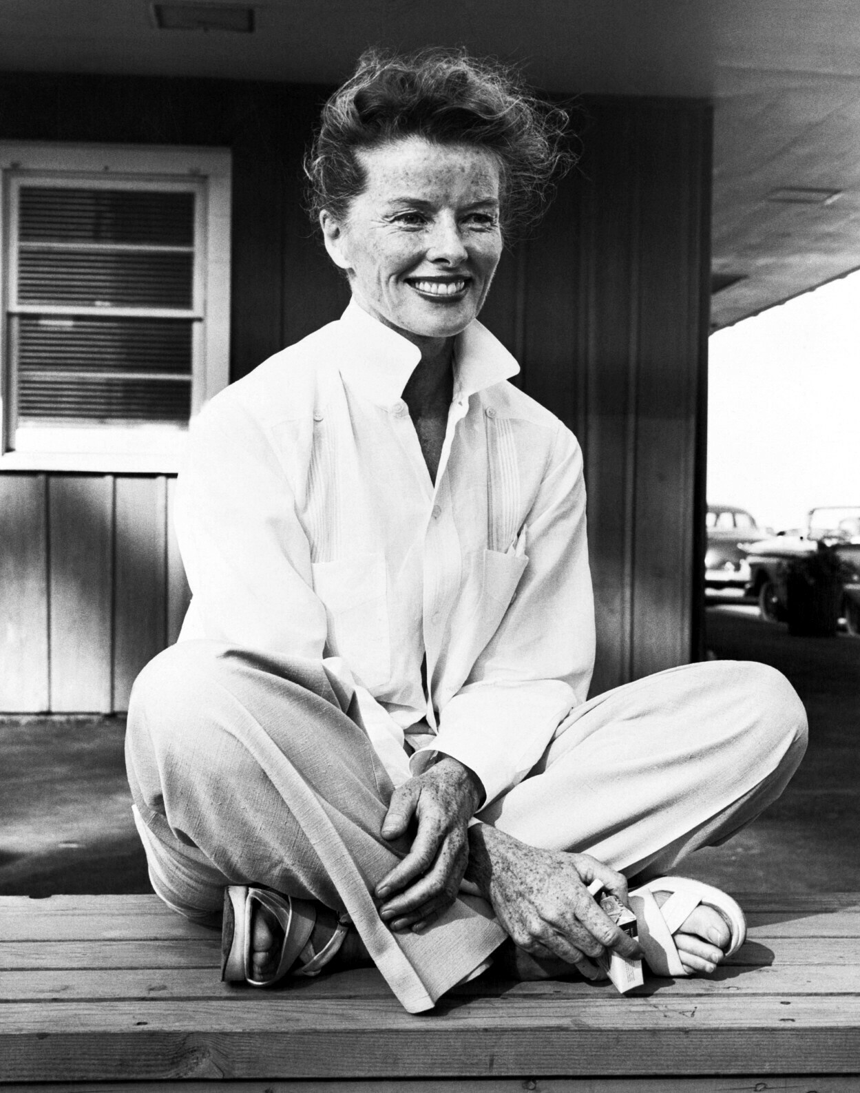 Katharine Hepburn Sitting Cross Legged 8x10 Picture Celebrity Print | eBay
