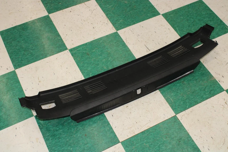13-17 Continental Sedan Black Rear Trunk Hatch Scuff Trim Panel OEM Factory OE Foto 2 de 4