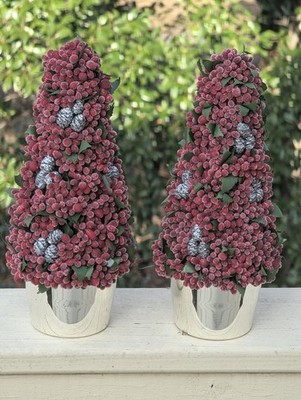 VTG PAIR C&E TOPIARY FROSTY RED BERRIES SNOWY PINECONES SILVER TONE POT 10.5''T