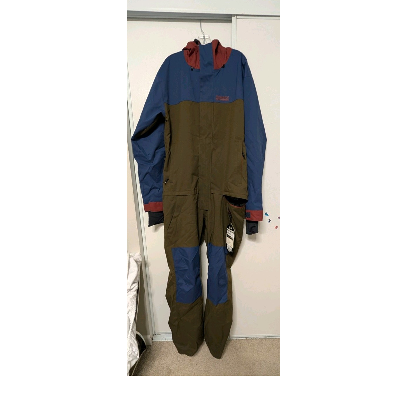 Airblaster Stretch Freedom Suit Mens XL Olive/Navy Colorblock
