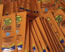 Banana Boat Ultra Sport Sunscreen Lotion 66 Packets Broad Spectrum SPF30 Travel