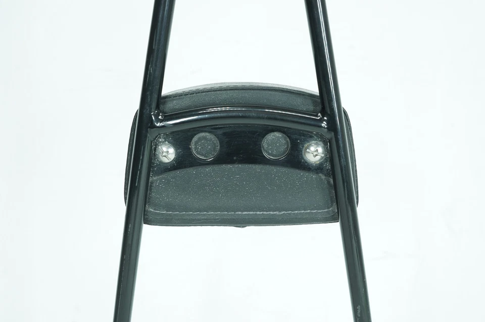 Harley Dyna Street Bob 2006 FXDBI barra trasera Sissy OEM con cojín de respaldo Foto 3 de 4